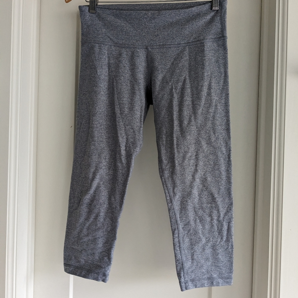 Lululemon grey gray 21" cotton leggings size 8